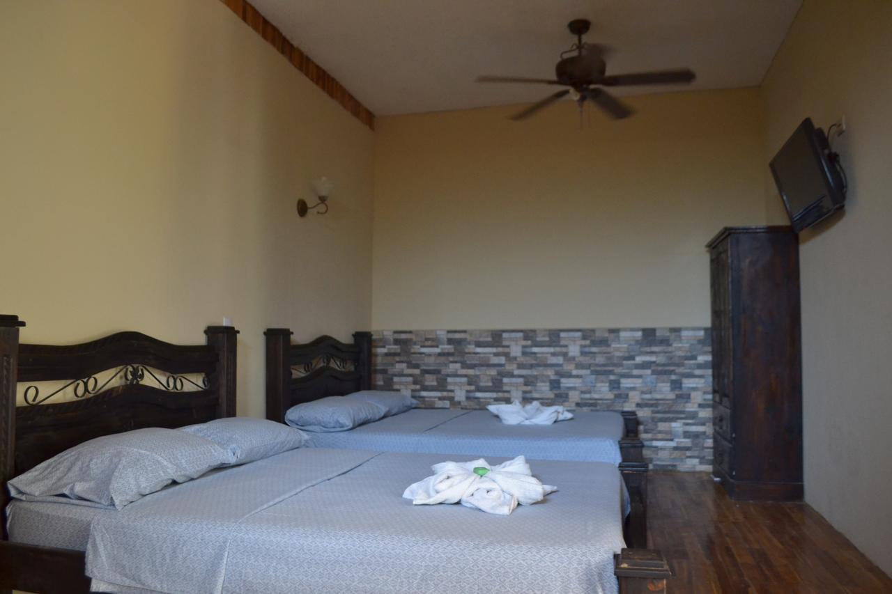 Hotel Rustico Santa Teresa Carmen  Εξωτερικό φωτογραφία